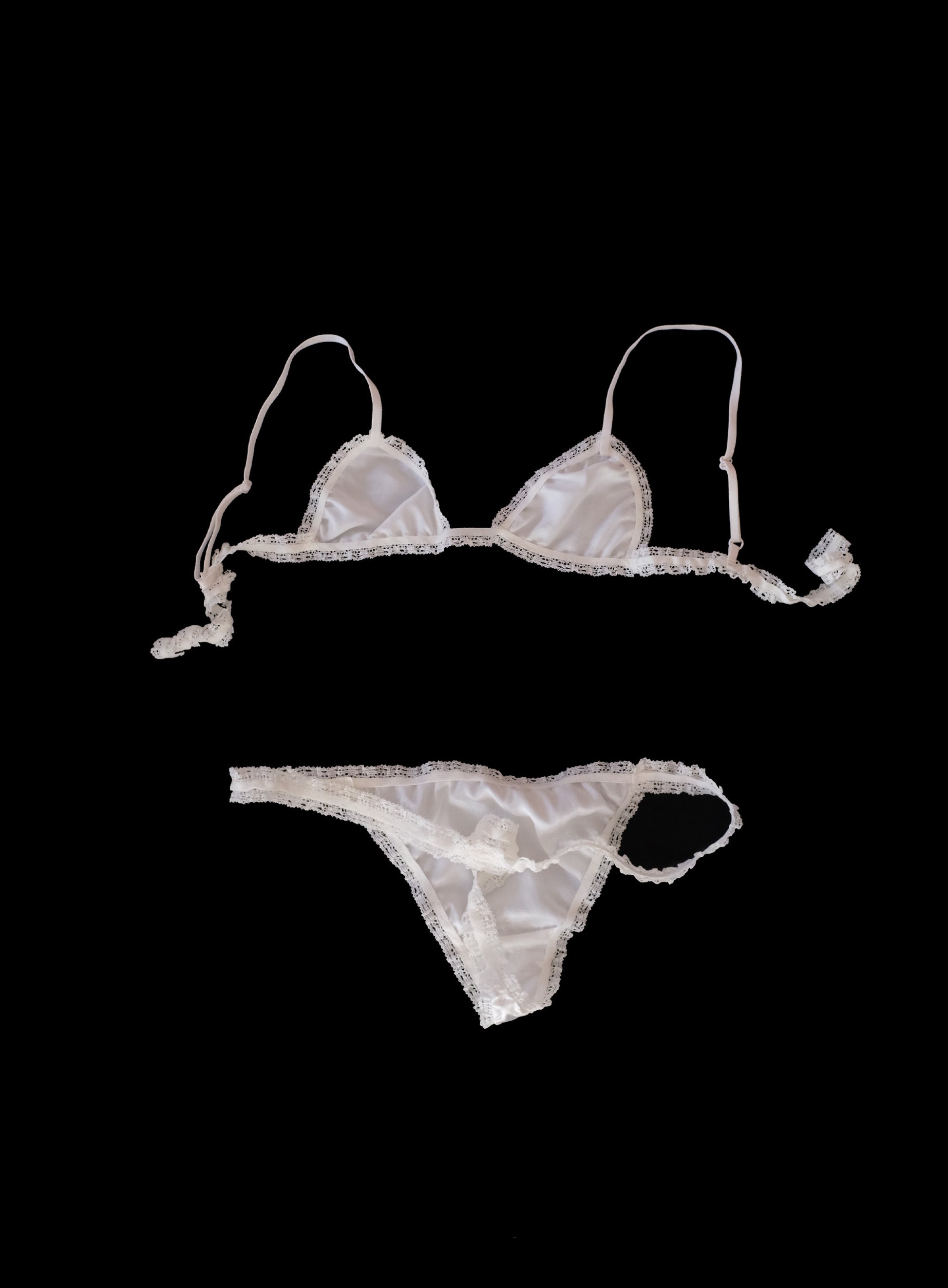 Silky satin set