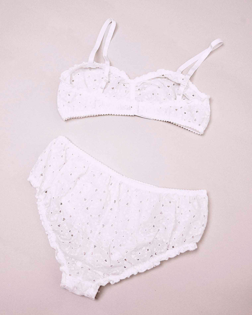 White cotton underwear set